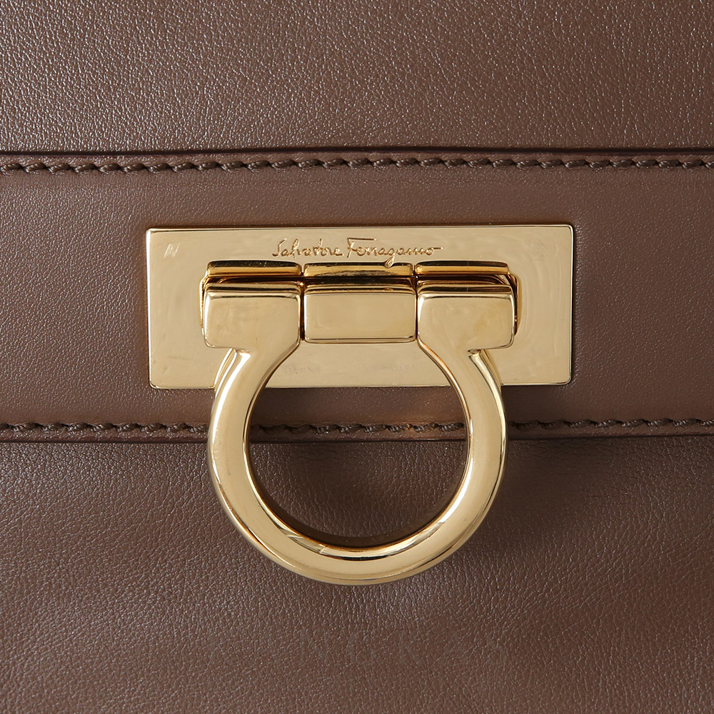 FERRAGAMO(USED)페레가모 소피아백